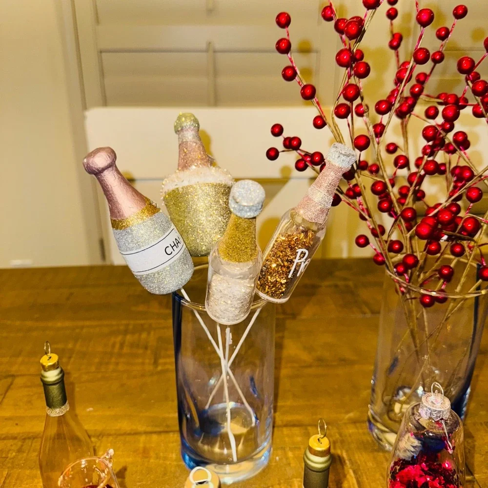 Festive Wine themed tree decorations over 100 pieces! Such a fun addition!